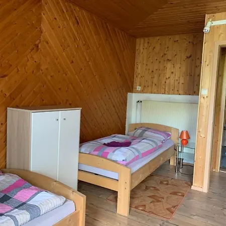 Monteurwohnungen Ahnetal Dornberg (Kassel)