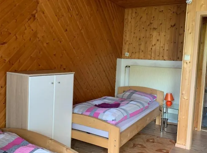 Monteurwohnung Ahnetal Mit 3 Schlafzimmern Dornberg (Kassel)